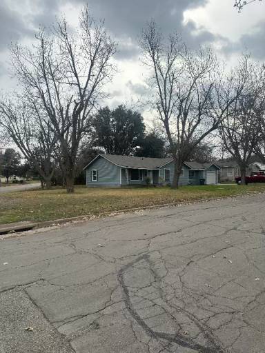 Main picture of 4200 Harlan Ave