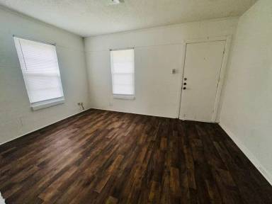 Main picture of 603 McArthur Dr
