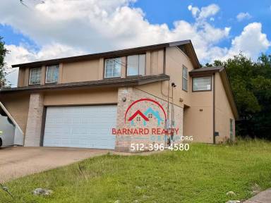 Main picture of 104 - 106 Crest Dr