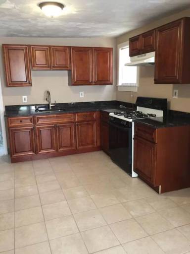 Main picture of 141 Sylvian St