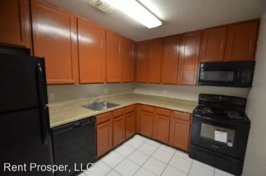 Main picture of Cypress Pointe at Lake Orlando Condominium