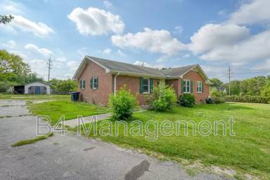Main picture of 835 Archer Rd