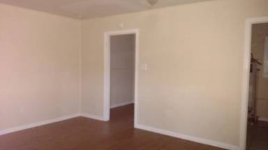 Main picture of 1108 W 13th St
