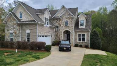 Main picture of 751 Irish Green Dr