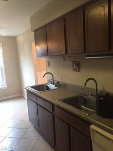 Main picture of 11001 Philmont Pl