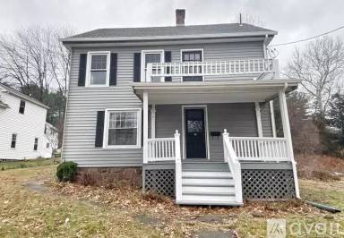 Main picture of 643 Hopmeadow St