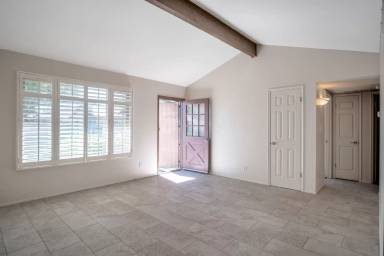 Main picture of 6524 S Newberry Rd