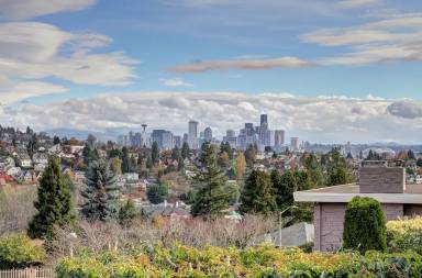 Main picture of 2524 Montavista Pl W