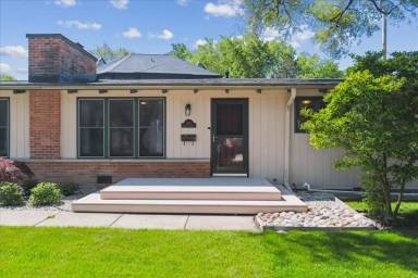 Main picture of 1119 Greentree Ave