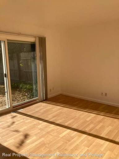 Main picture of 3505 Kenbrooke Ct