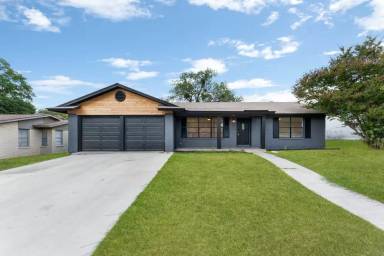 Main picture of 4407 Bikini Dr