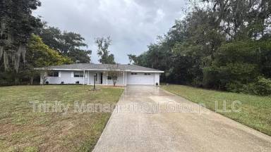 Main picture of 105 N Edinburgh Dr