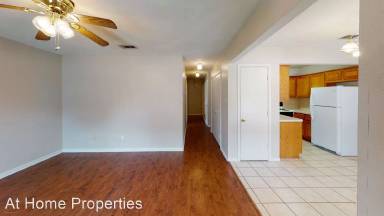 Main picture of 1013 Autumn Cir