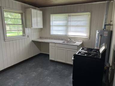 Main picture of 2409 Boyett St