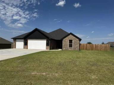 Main picture of 12832 Sierra Ln