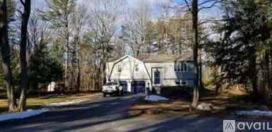 Main picture of 24 Bayberry Ln
