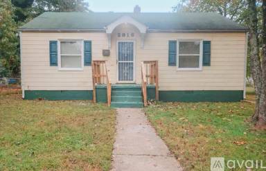 Main picture of 2916 Lynhaven Ave