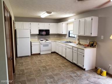Main picture of 122 High Point Ln