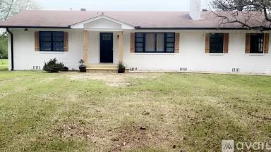 Main picture of 572 Blacksnake Rd