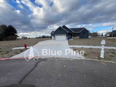 Main picture of 1104 Cypress Loop