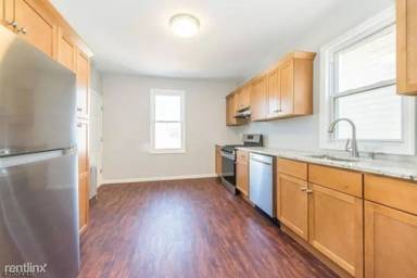 Main picture of 33 Linden Ave