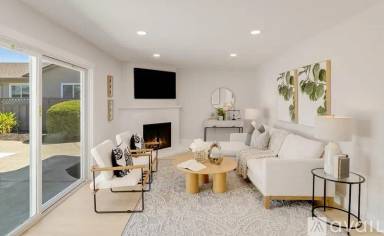 Main picture of 736 Adams Ave