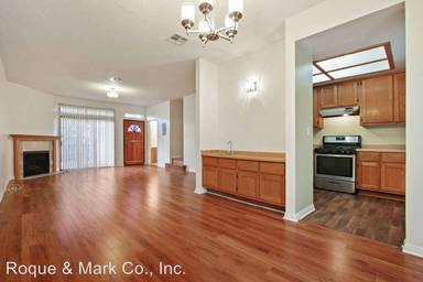 Main picture of 2546 S Centinela Ave