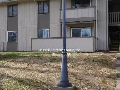 Main picture of 2200 Sunderland Rd