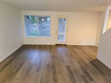 Main picture of 17975 SW 115th Ave