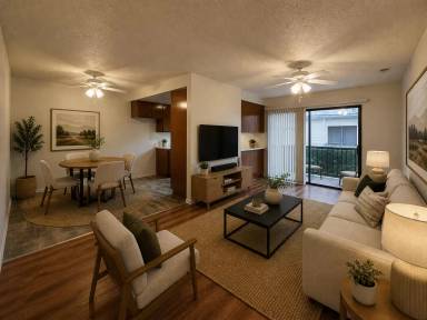 Main picture of 2474 Montrose Ave