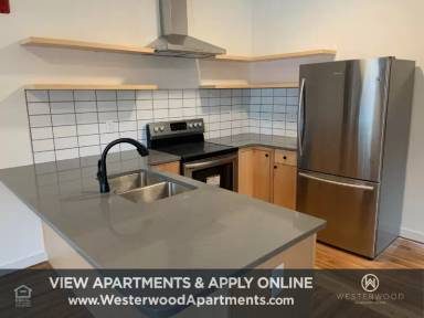 Main picture of 214 N Cedar St