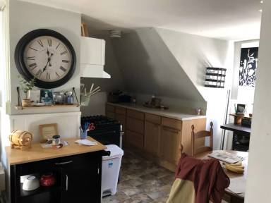 Main picture of 5 Herford Ave