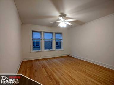 Main picture of 1902 W Winnemac Ave & 5032 N Wolcott Ave Apartments