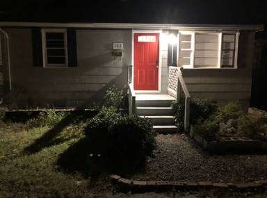 Main picture of 103 Love St