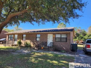 Main picture of 4212 N Edge Rd