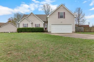 Main picture of 3809 Man O War Blvd
