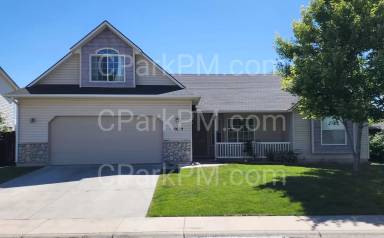 Main picture of 16629 Old Friendship Way