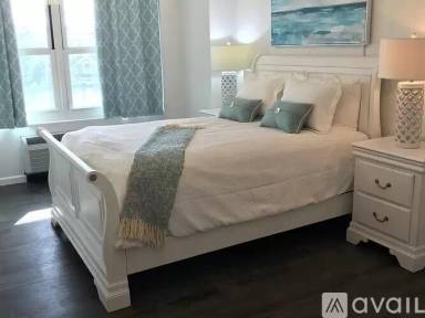 Main picture of 480 Ocean Ave