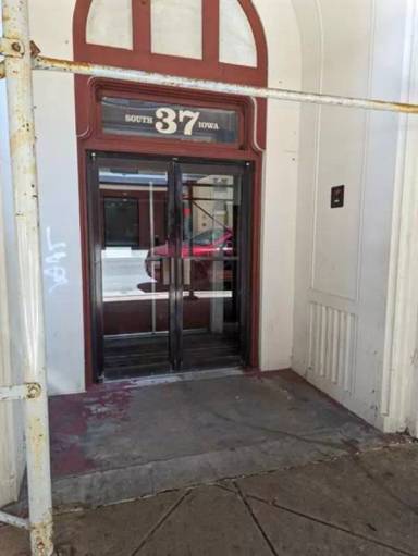 Main picture of 37 S Iowa Ave