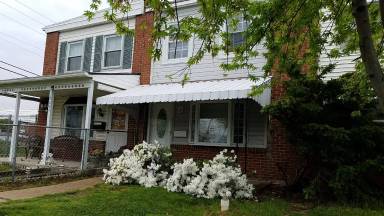 Main picture of 8036 Bank St