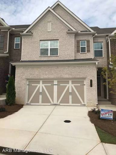 Main picture of 1304 Endicott Ct