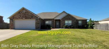 Main picture of 12 Darlington Dr