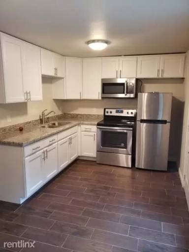 Main picture of 5116 1/2 Chenevert St