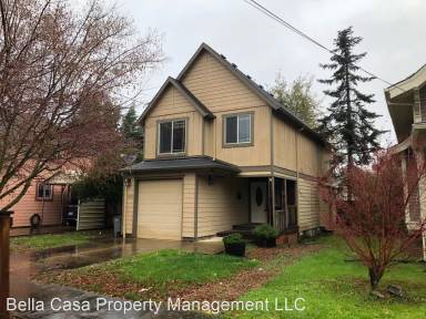 Main picture of 421 SE Washington St