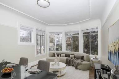 Main picture of 1265 Washington Apartments