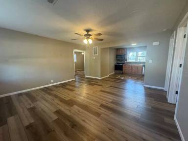 Main picture of 282 Brice St