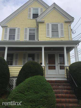 Main picture of 4 Adams St