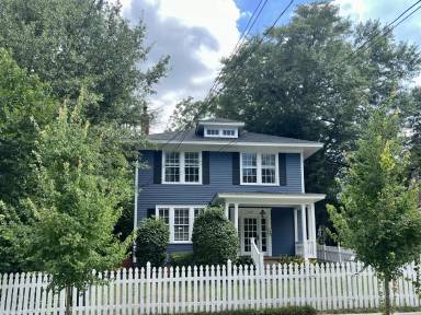 Main picture of 2326 Central Ave