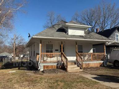 Main picture of 1532 Whittier St