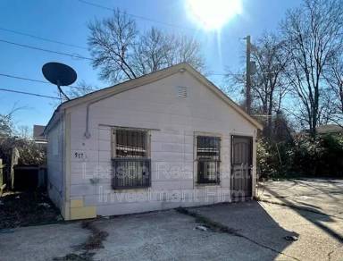 Main picture of 519 Stoner Ave